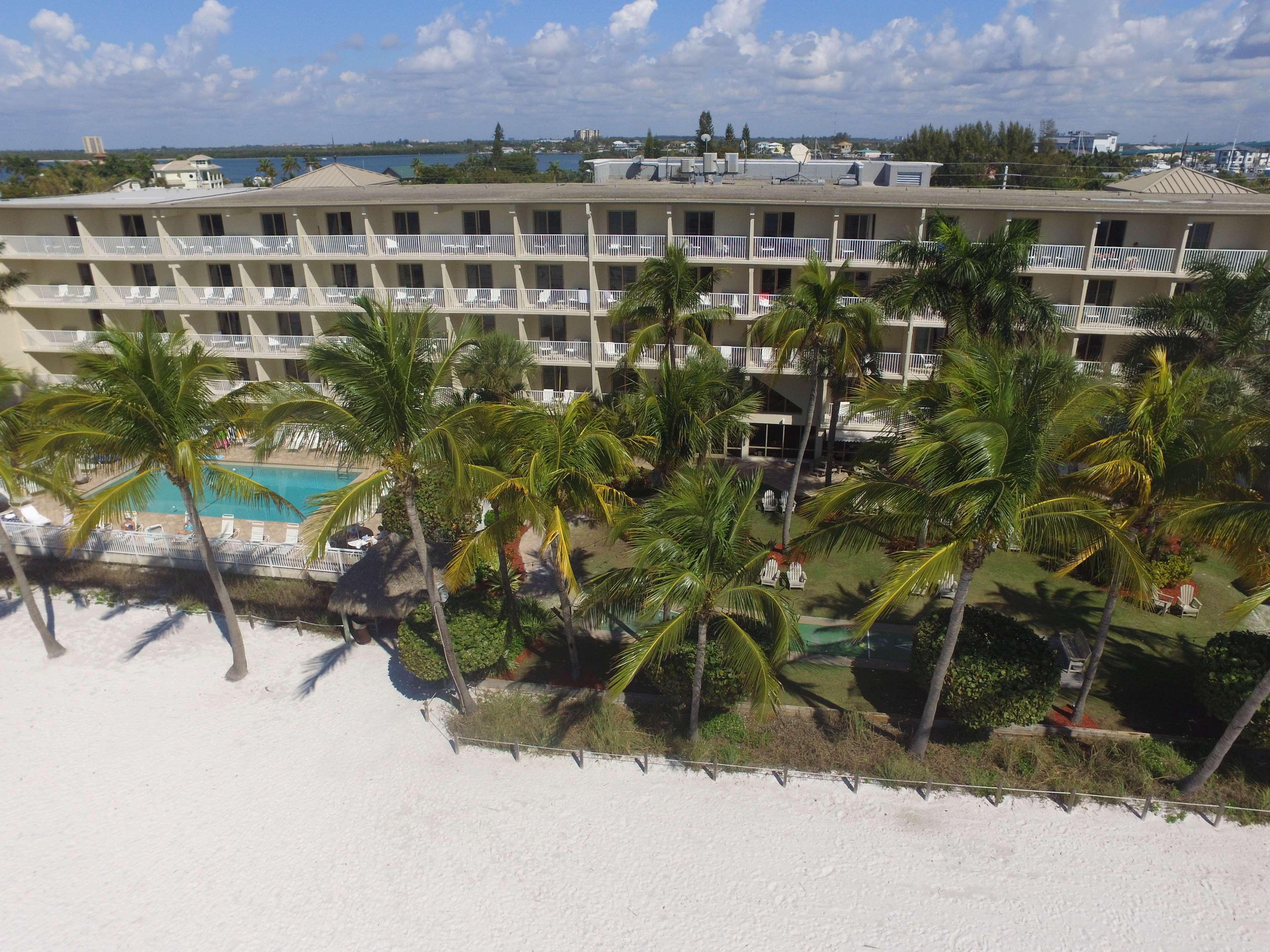 Best Western Plus Beach Resort Fort Myers Beach Exterior foto