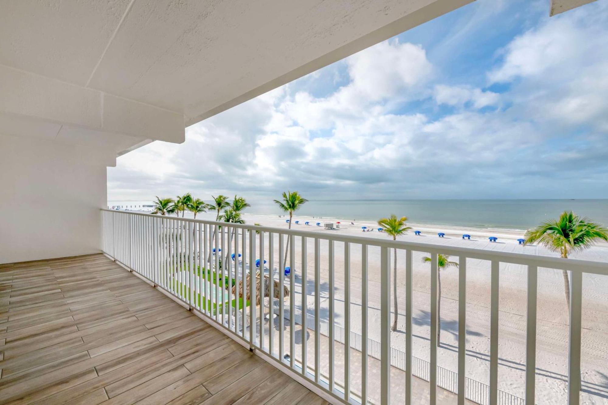 Best Western Plus Beach Resort Fort Myers Beach Exterior foto